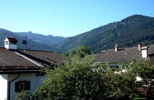 Unterammergau Apartment | Haus Beschta Josef - Apartment (2 bed.)