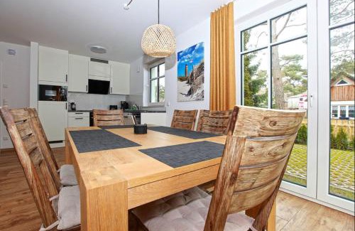 Dierhagen Strand House | Haus Eichkater