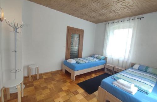 Bad Elster Apartment | Haus "Grimberg" FeWo 1-Stock