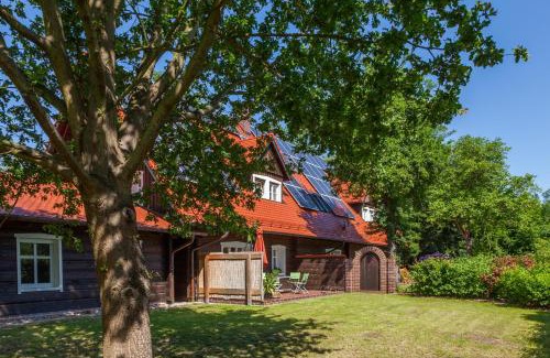 Burg Apartment | Haus Lutki