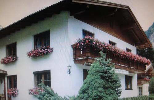 Gschnitz Apartment | Haus Pranger