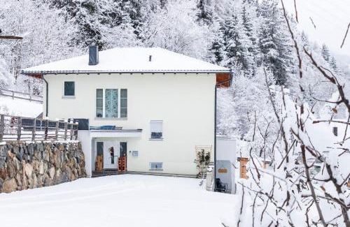 Arzl im Piztal Apartment | Haus Raich