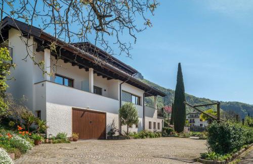 Terlano Apartment | Haus Rosengarten Apt C