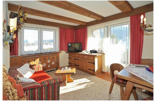 Seefeld in Tirol Apartment | Haus Salzburg