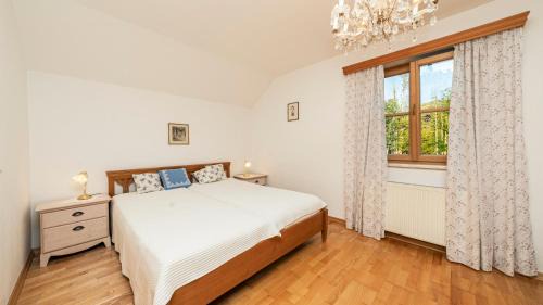 Goessl Apartment | Haus Seegarten - LANDLUFT