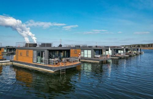 Klitten Boat Rental | Hausboot Bellini