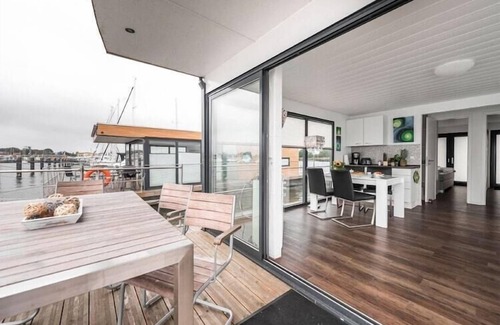 Barth Boat Rental | Hausboot in Barth am Barther Bodden