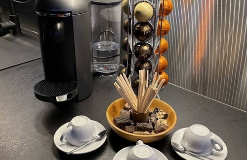 Kaßlerfeld Boat Rental | Hausboot Lore