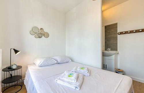 Secteur 3 Apartment | Haut standing, 4 ch dont 2 sdb privé, clim, fibre