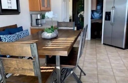 Needles House | Havasu Lake CA -3 bed, 2 bath Amazing get away