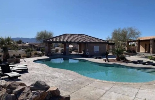 Needles House | Havasu Lake CA -3 bed, 2 bath Amazing get away