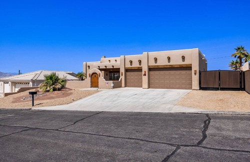 Lake Havasu City House | Havasu River Stay | Pool | Spa | OutdoorTV | Views