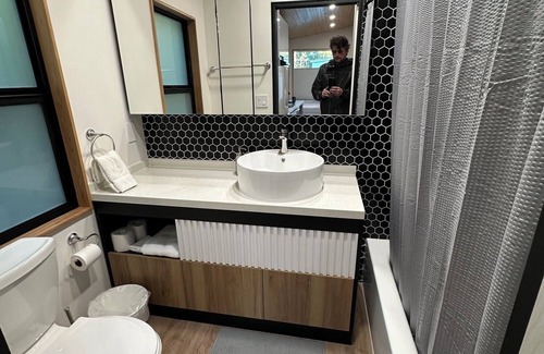 Hiouchi House | Have a blast in the Redwoods, then relax in tiny home comfort!
