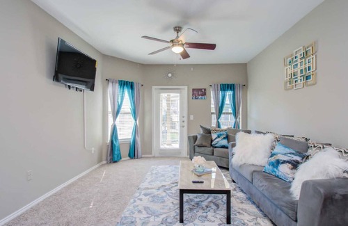Houston Apartment | Have a Quality Tyme in a Stylish 1 Bedroom