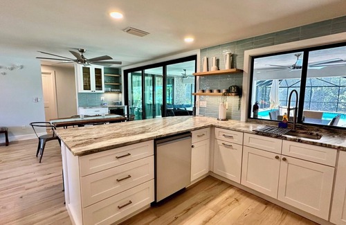 Murex Lakes Condo | Have a Shelluva Time at this 3br/2.5ba near beach