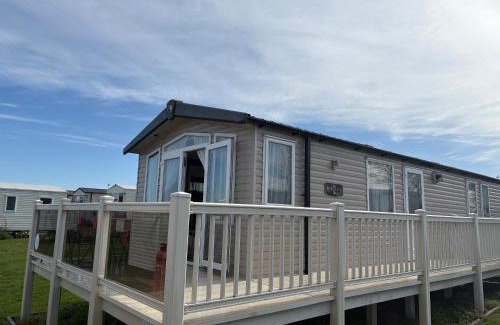 Allhallows Other | Haven allhallows, free WiFi, Aircon