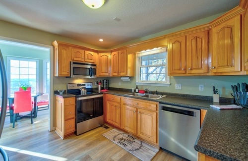 East Ellijay House | Haven at Ellijay with stunning sunset views!