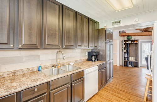 Port Bolivar House | Haven | Gulf Views | Pet Friendly | Sleeps 15