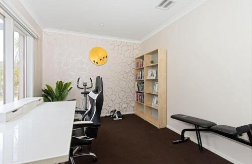 Narre Warren South House | Haven Home Art Spring