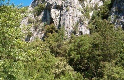 Saint-Laurent-le-Minier House | Haven of peace in the heart of nature in a Cévennes family home