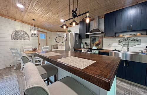 Sylva Cabin | Haven on The Creek- Sylva NC