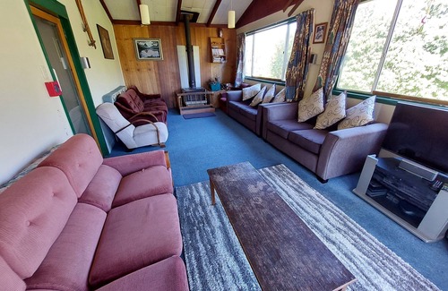 Raurimu House | Haven: Ruapehu Accommodation - great value