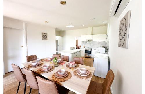 Unley House | HAVEN: Stunning Unley *history*location*charm 3bd