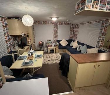 Flamborough Cabin | Haven Thornwick Bay - kestrel quays