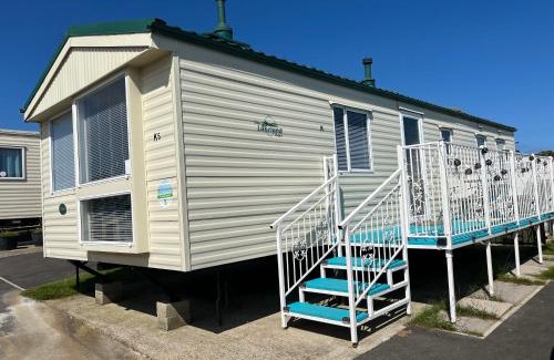 Flamborough Cabin | Haven Thornwick Bay - kestrel quays
