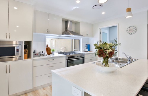 Callala Beach House | Havenwood - Pet Friendly - Spa & Community Pool