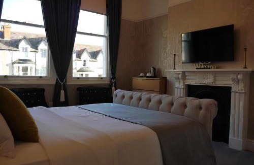 Llandudno House | Haversham House - Adults Only