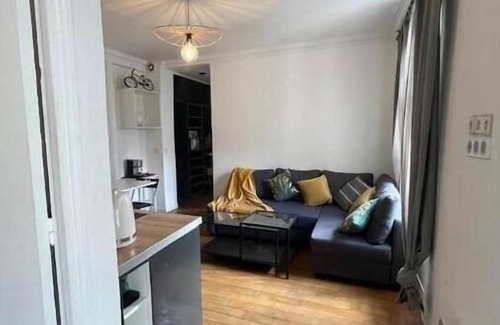 Quartier de la Goutte-d'Or Apartment | Havre de Paix - Rue Doudeauville Paris 18 - near Metro Chateau Rouge