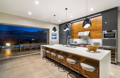 Kamuela House | 🏖️Hawaiian Luxury Resort Living | Private Pool & Environmentally Friendly | Concierge Included!