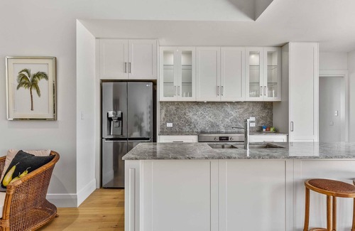 Waterhouse House | Hawdon House Summary: