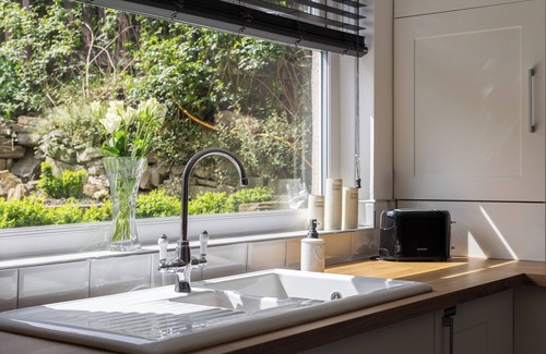 Haworth Cottage | 'Haworth Haven', Warm Winter Cottage Getaway in Yorkshire