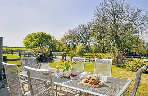 Hartland Cottage | Hawthorn Barn