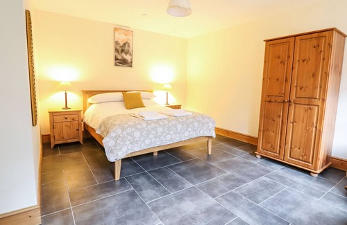 Corwen Cottage | HAY STORE, luxury holiday cottage, with hot tub in Corwen