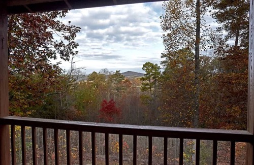 Blairsville Cabin | Hayden’s Hideaway - View, hot tub, game room, fun!