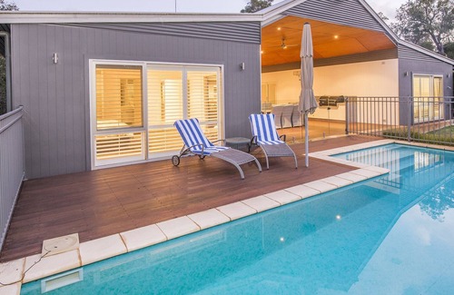 Quindalup House | Hayes Hideaway - peaceful bush setting