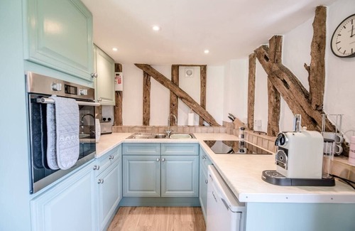 Saxmundham Apartment | Hayloft at Valley Farm Barns, Snape
