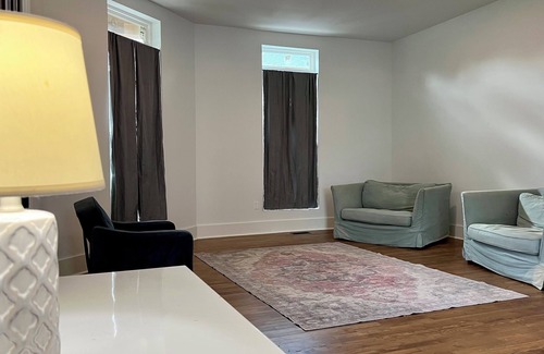 Mount Pleasant House | Haylong Hideaway