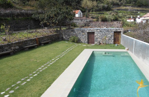 Sao Vicente House | Haystack - Family Garcês