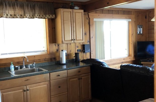 Hayward Cabin | Hayward, Wisconsin cabin located on Nelson Lake. Trails/Restaurants near by.