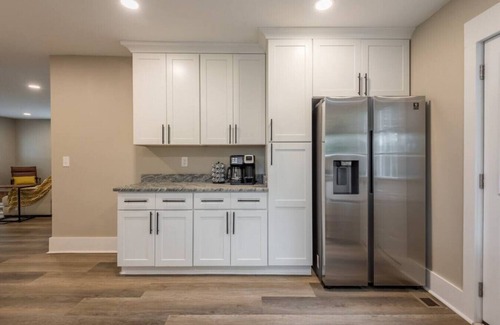 Knoxville Cottage | Haywood · Brand New Cottage - A South Knox Dream Escape