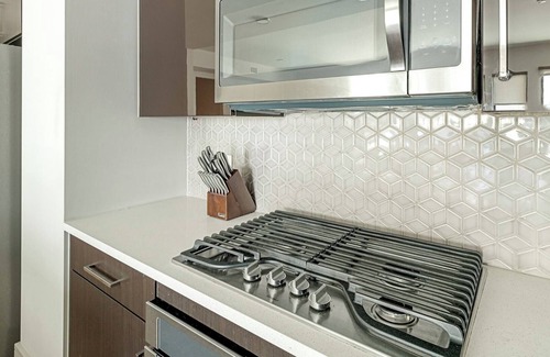 Houston Apartment | Hayworth 2BD/2.5BA 3