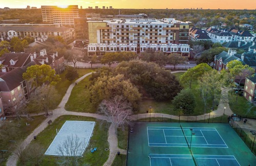 Houston Apartment | Hayworth 2BD 2 - Two Bedroom Apartment, Sleeps 4