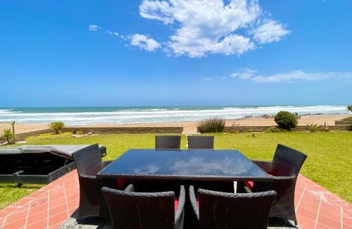 Swakopmund Apartment | Hazel Cove Seafront Retreat