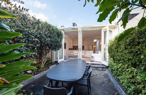 South Yarra House | Hazel - the perfect escape in Hawksburn