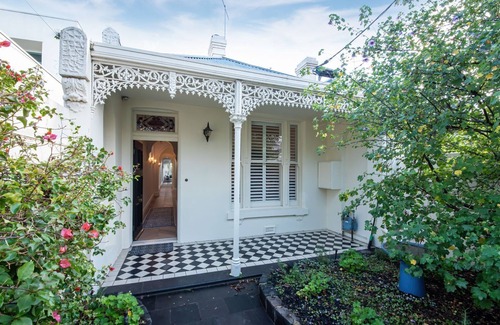 South Yarra House | Hazel - the perfect escape in Hawksburn