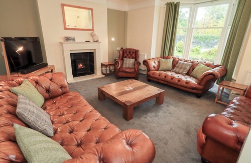 Keswick House | HAZELMERE, pet friendly, character holiday cottage in Keswick
